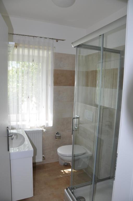 Ferienwohnungen Familie Jarnig Inge Görtschach Chambre photo