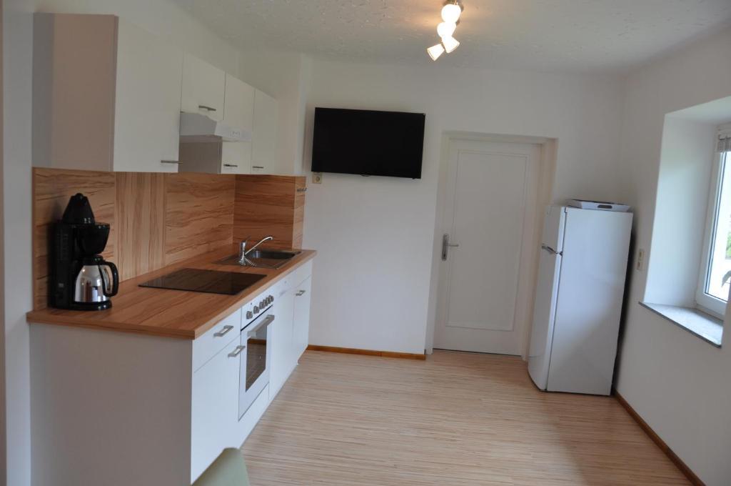 Ferienwohnungen Familie Jarnig Inge Görtschach Chambre photo