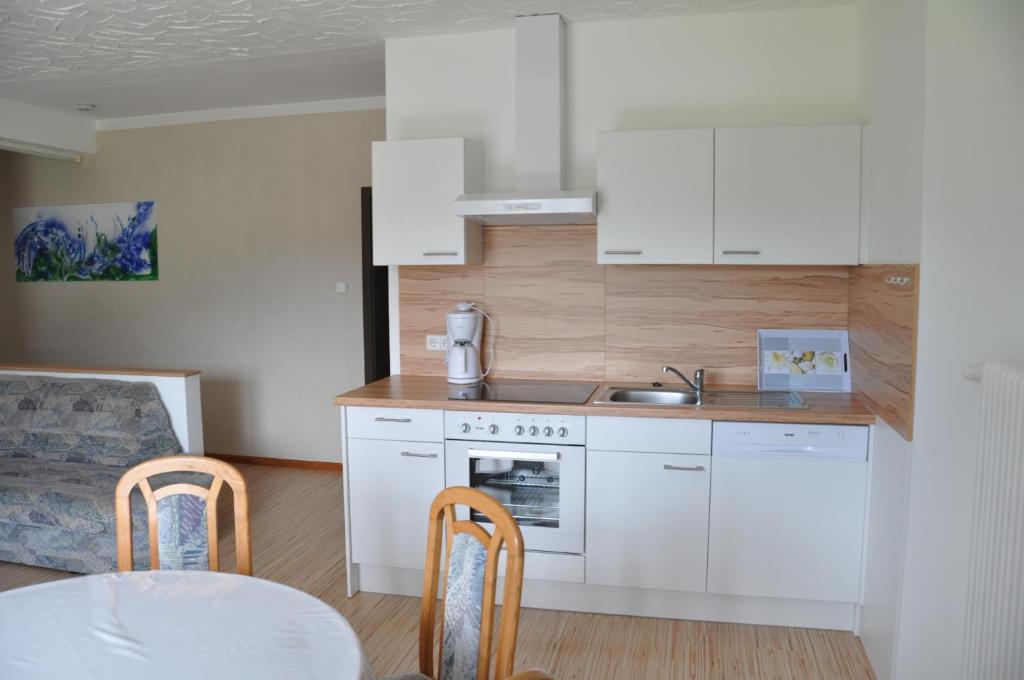 Ferienwohnungen Familie Jarnig Inge Görtschach Chambre photo