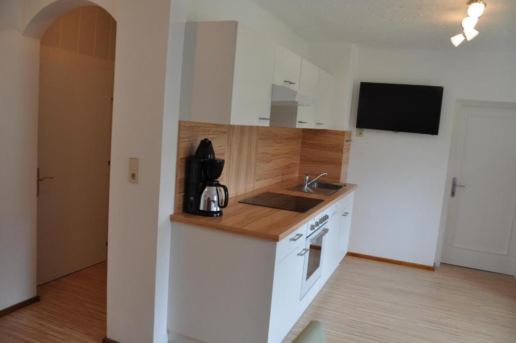 Ferienwohnungen Familie Jarnig Inge Görtschach Chambre photo